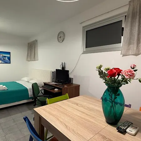 Дом отдыха La Rocca Guest Чефалу